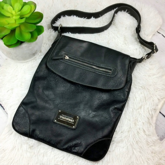 Valentino Handbags - 🎄Valentino Serendipity Crossbody Messenger Bag